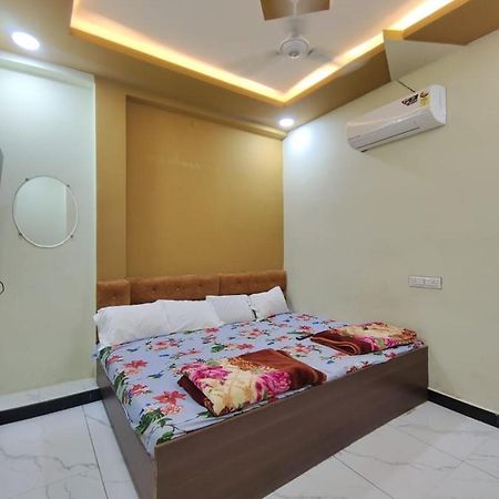 Hotel Chhavi اوجاين المظهر الخارجي الصورة
