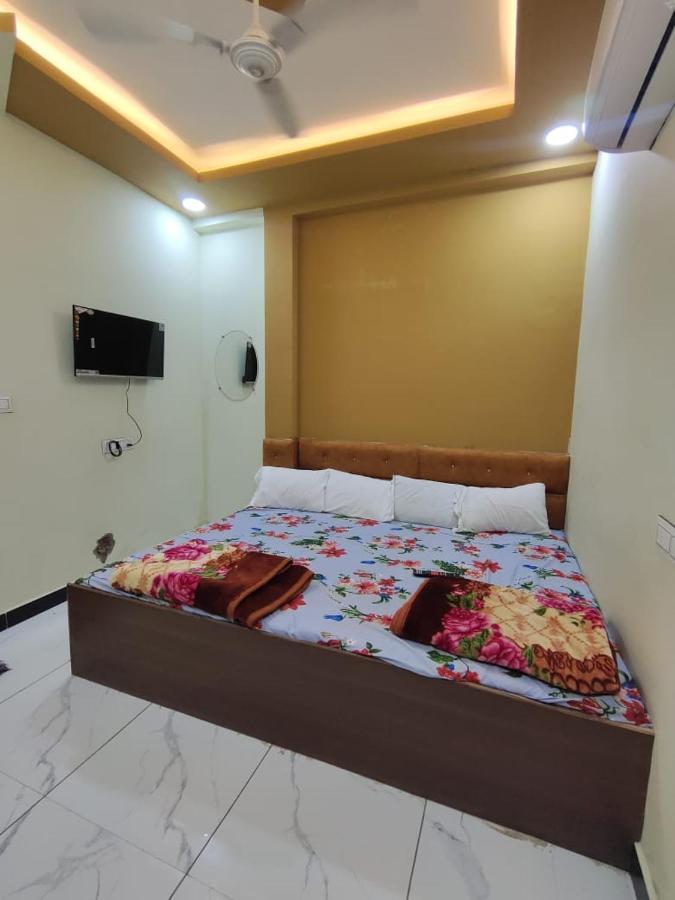 Hotel Chhavi اوجاين المظهر الخارجي الصورة